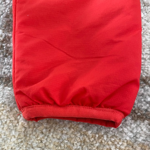 Eddie Bauer First Ascent Insulated Jacket with hood - Picture 7 of 10